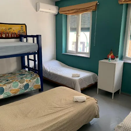 Guest house La Pita House *